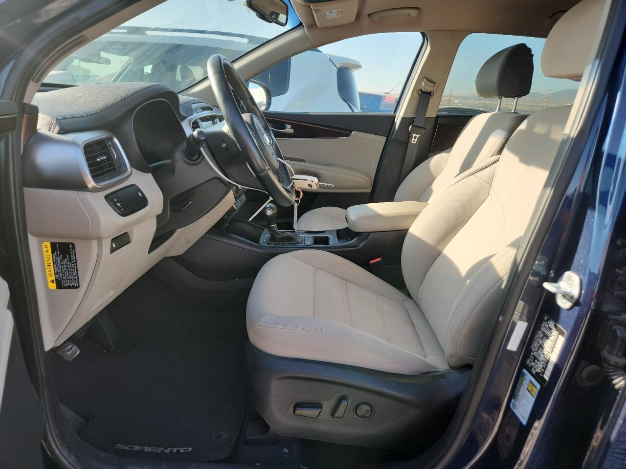 2018 Kia Sorento Lx VIN: 5XYPG4A30JG343557 Lot: 80718135