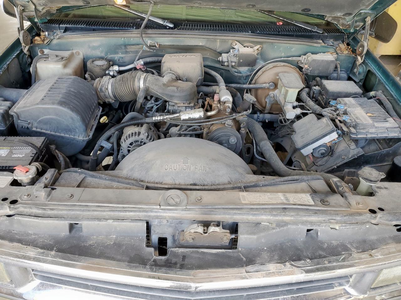 1997 Chevrolet Gmt-400 C1500 VIN: 2GCEC19R8V1255785 Lot: 81184405