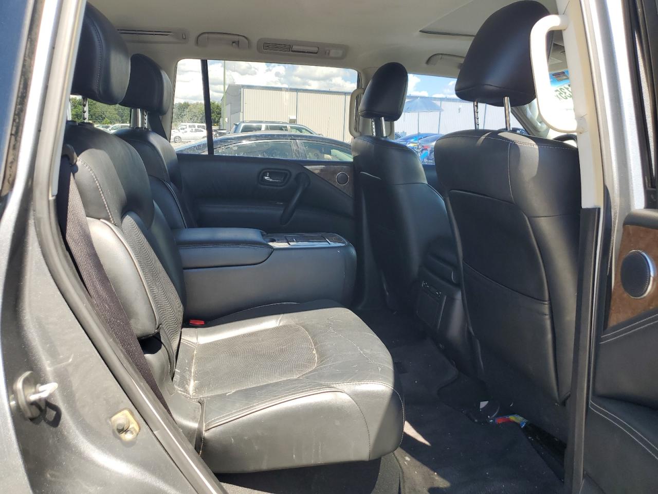 2017 Infiniti Qx80 Base VIN: JN8AZ2NFXH9643261 Lot: 81776135