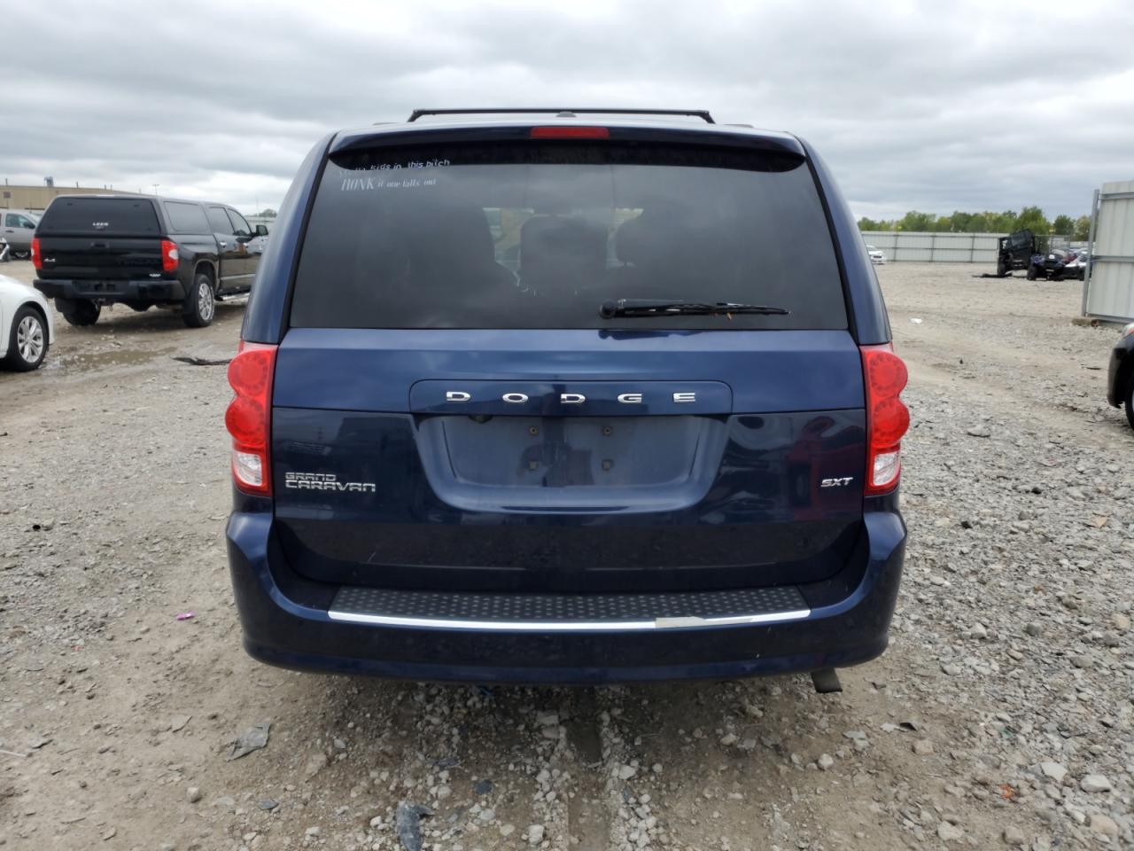 2017 Dodge Grand Caravan Sxt VIN: 2C4RDGCG3HR662265 Lot: 84013235