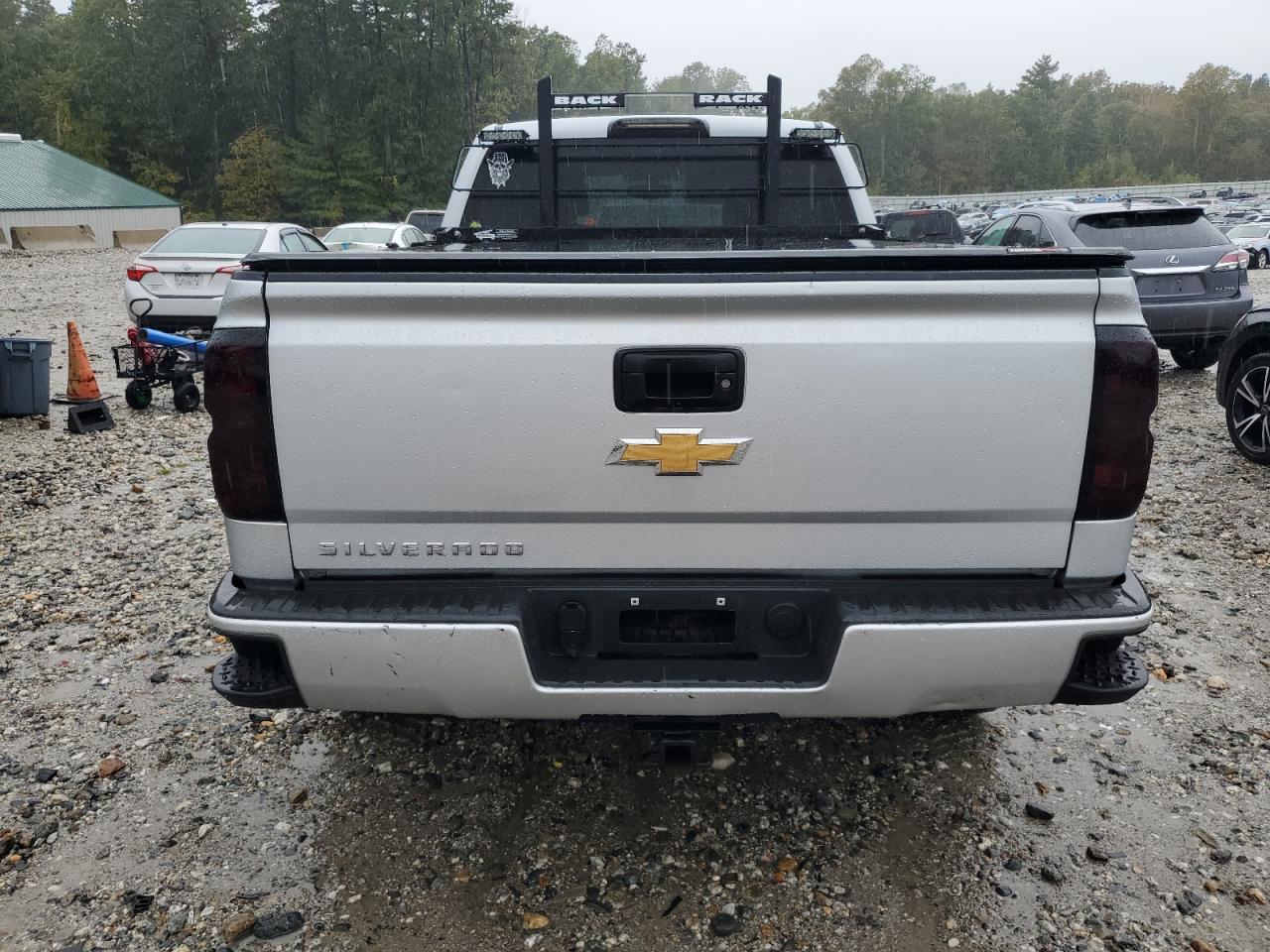2018 Chevrolet Silverado K1500 Custom VIN: 1GCVKPEC0JZ139943 Lot: 83831655