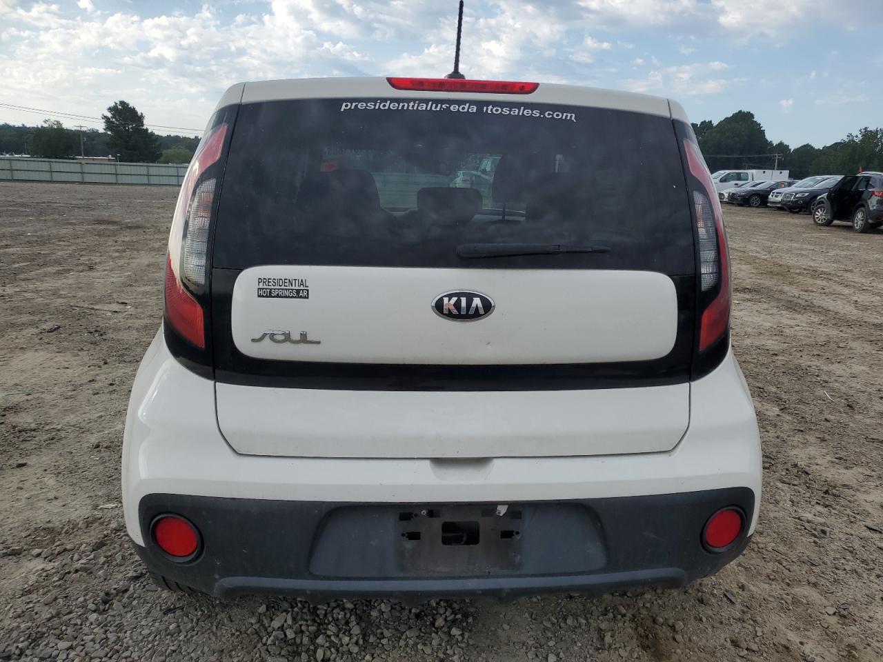 2018 Kia Soul VIN: KNDJN2A21J7907513 Lot: 71371885