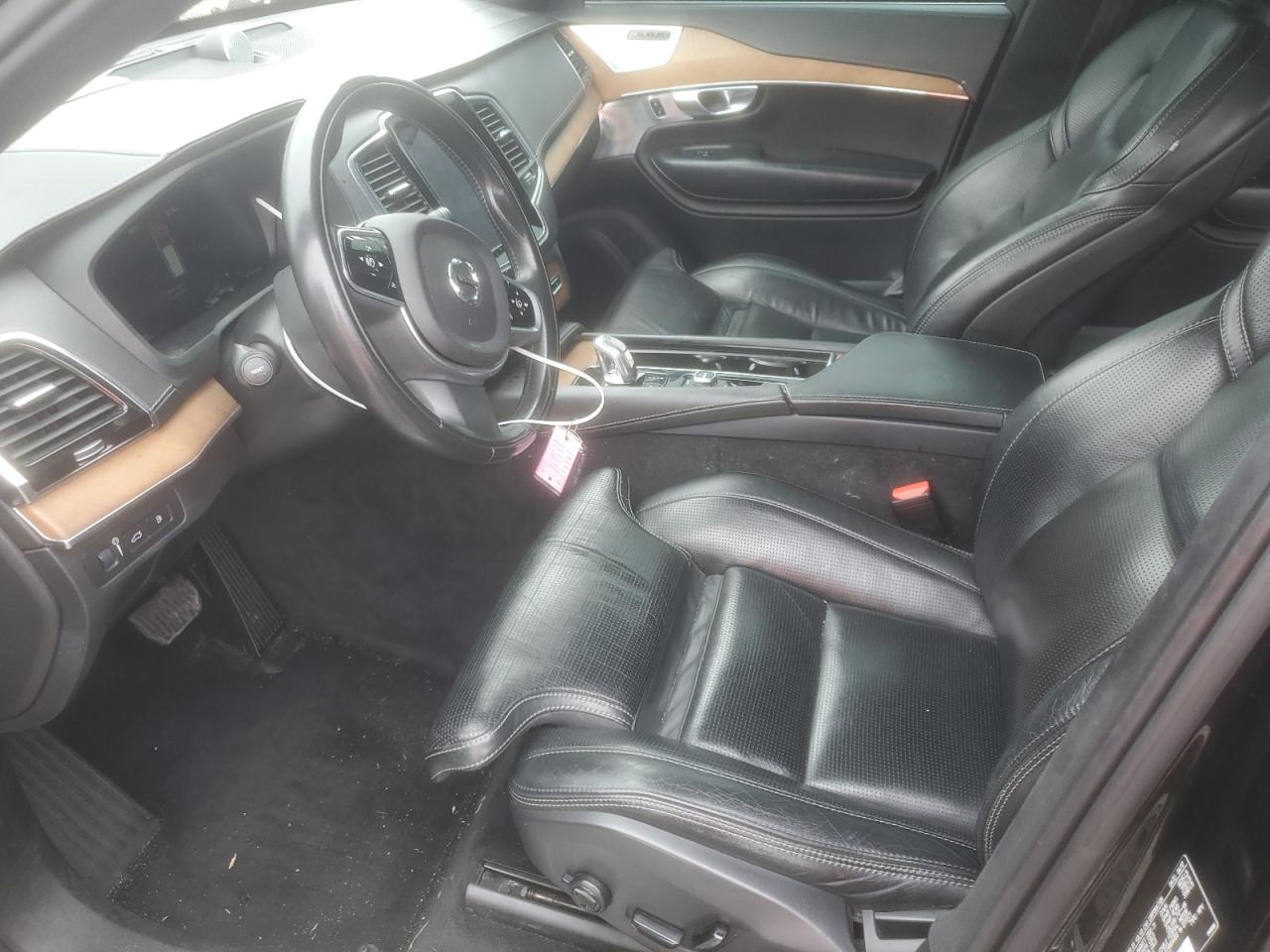 2017 Volvo Xc90 T8 VIN: YV4BC0PL5H1185231 Lot: 83839405