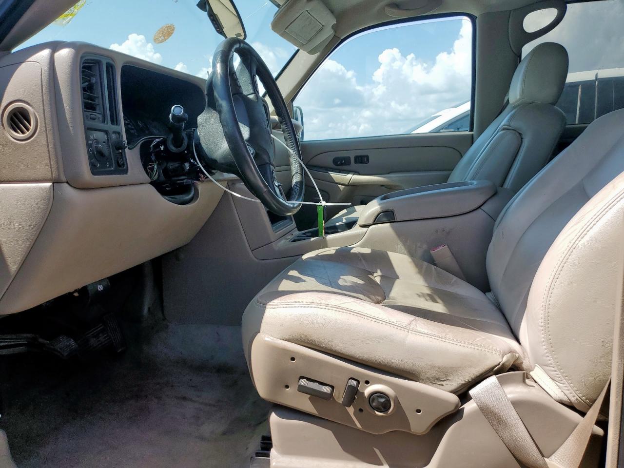 2004 Chevrolet Suburban C1500 VIN: 3GNEC16Z14G201763 Lot: 70873065