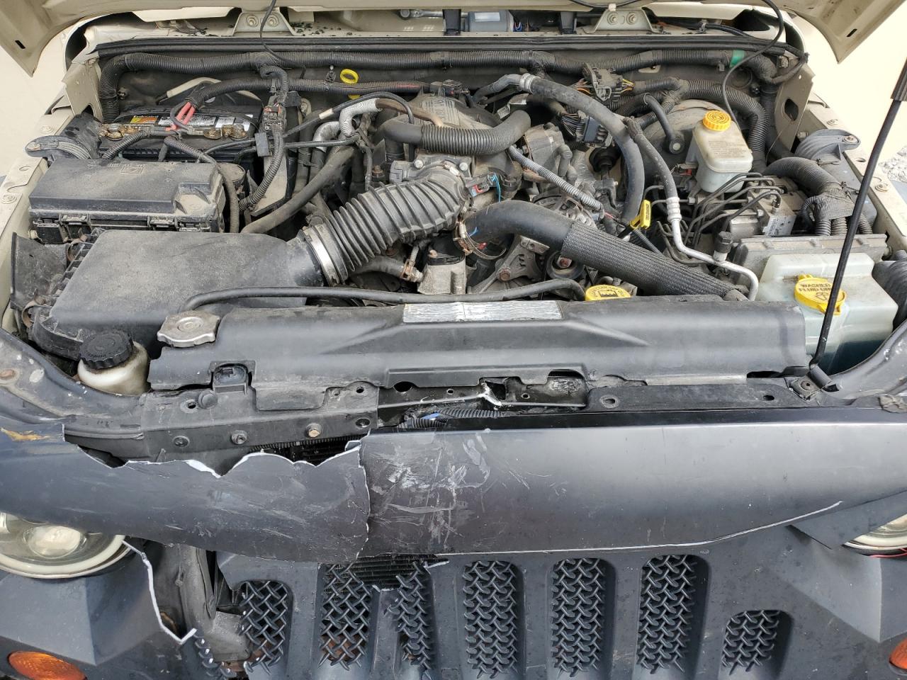 2011 Jeep Wrangler Sport VIN: 1J4GA2D10BL546173 Lot: 81561835