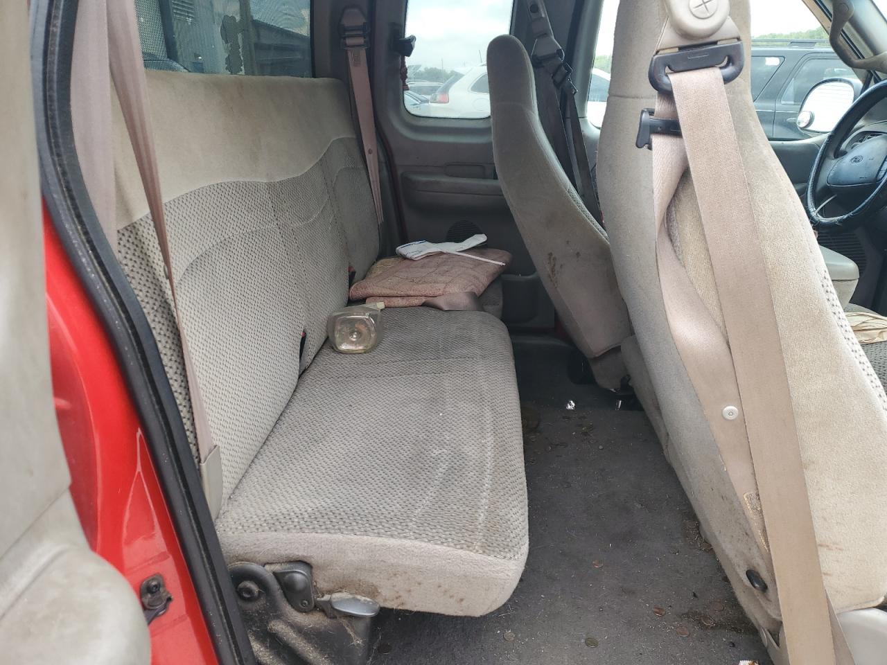 2000 Ford F150 VIN: 1FTRX17L6YNB67549 Lot: 83826025