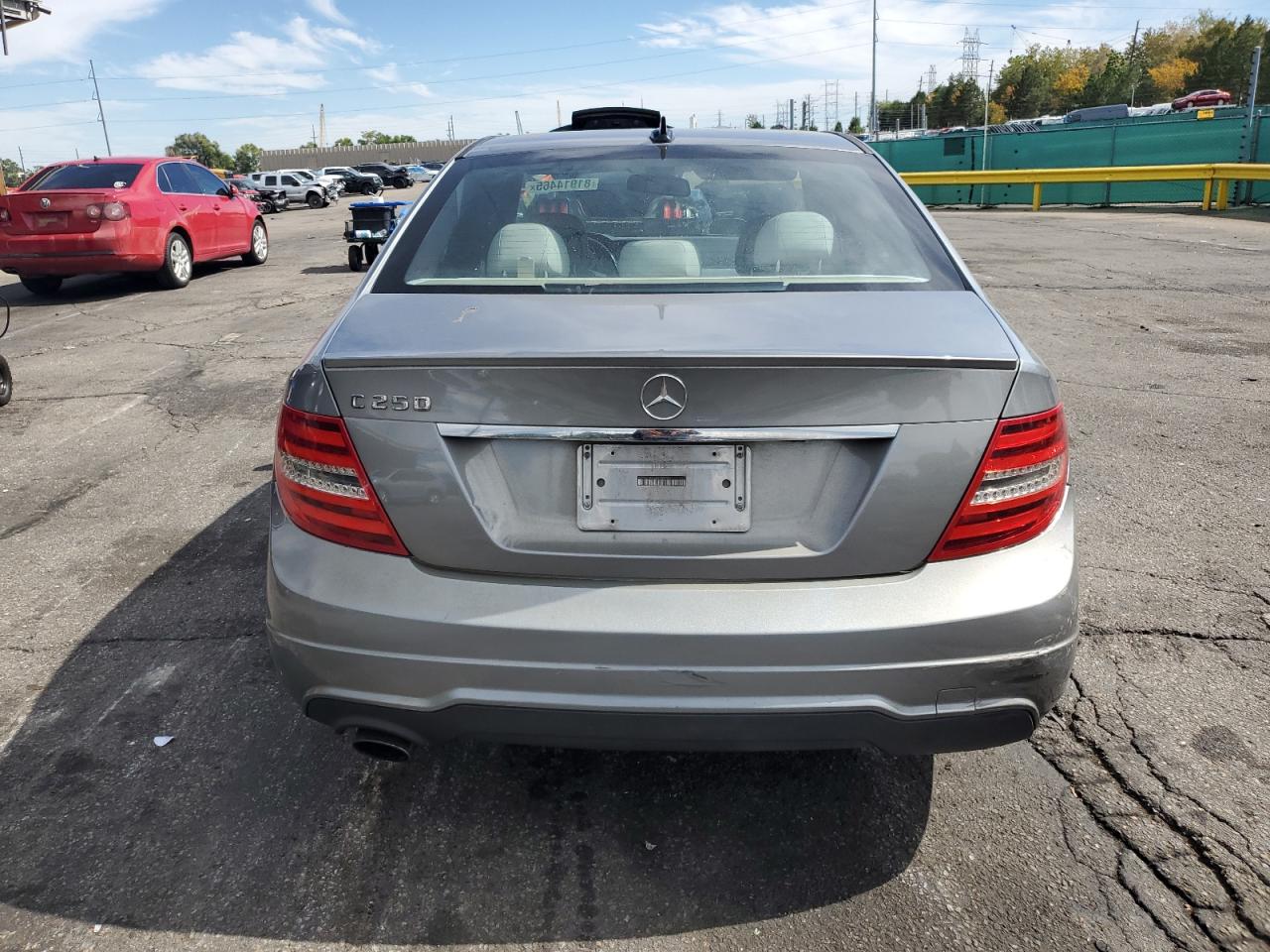 2012 Mercedes-Benz C 250 VIN: WDDGF4HB7CR198740 Lot: 81914465