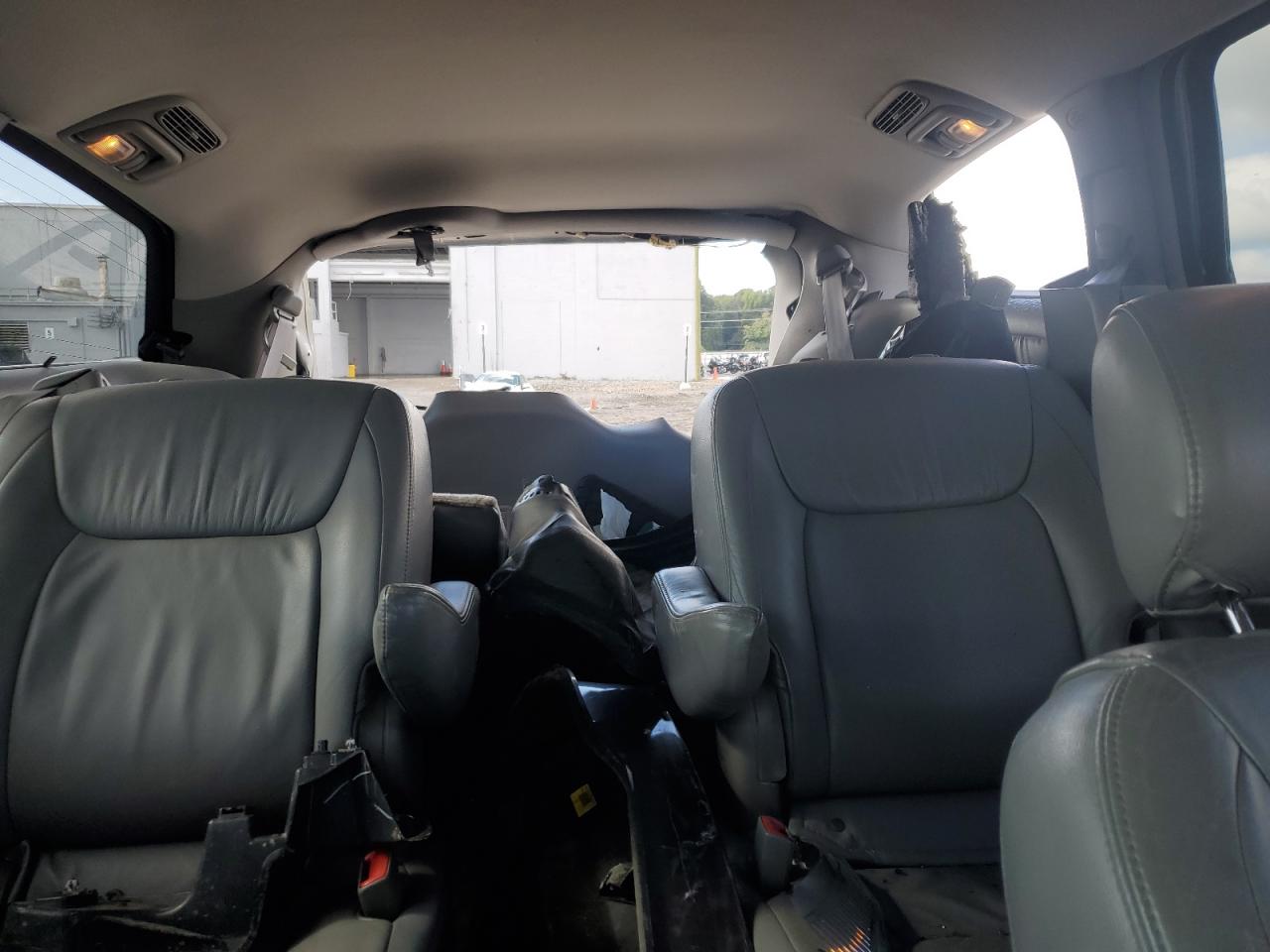 2005 Toyota Sienna Xle VIN: 5TDZA22C45S360898 Lot: 81085035