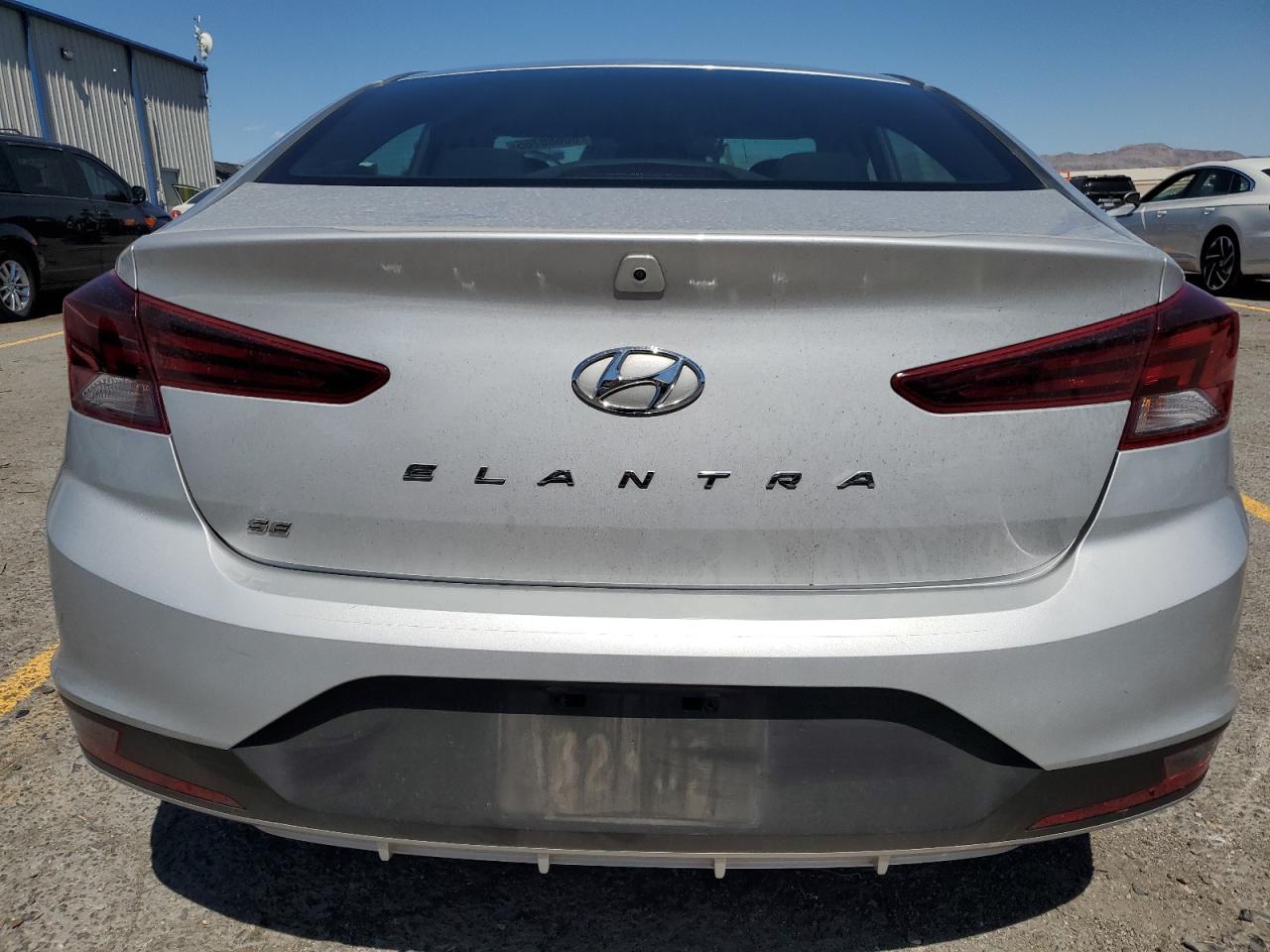 2019 Hyundai Elantra Se VIN: KMHD74LF9KU832593 Lot: 80680765