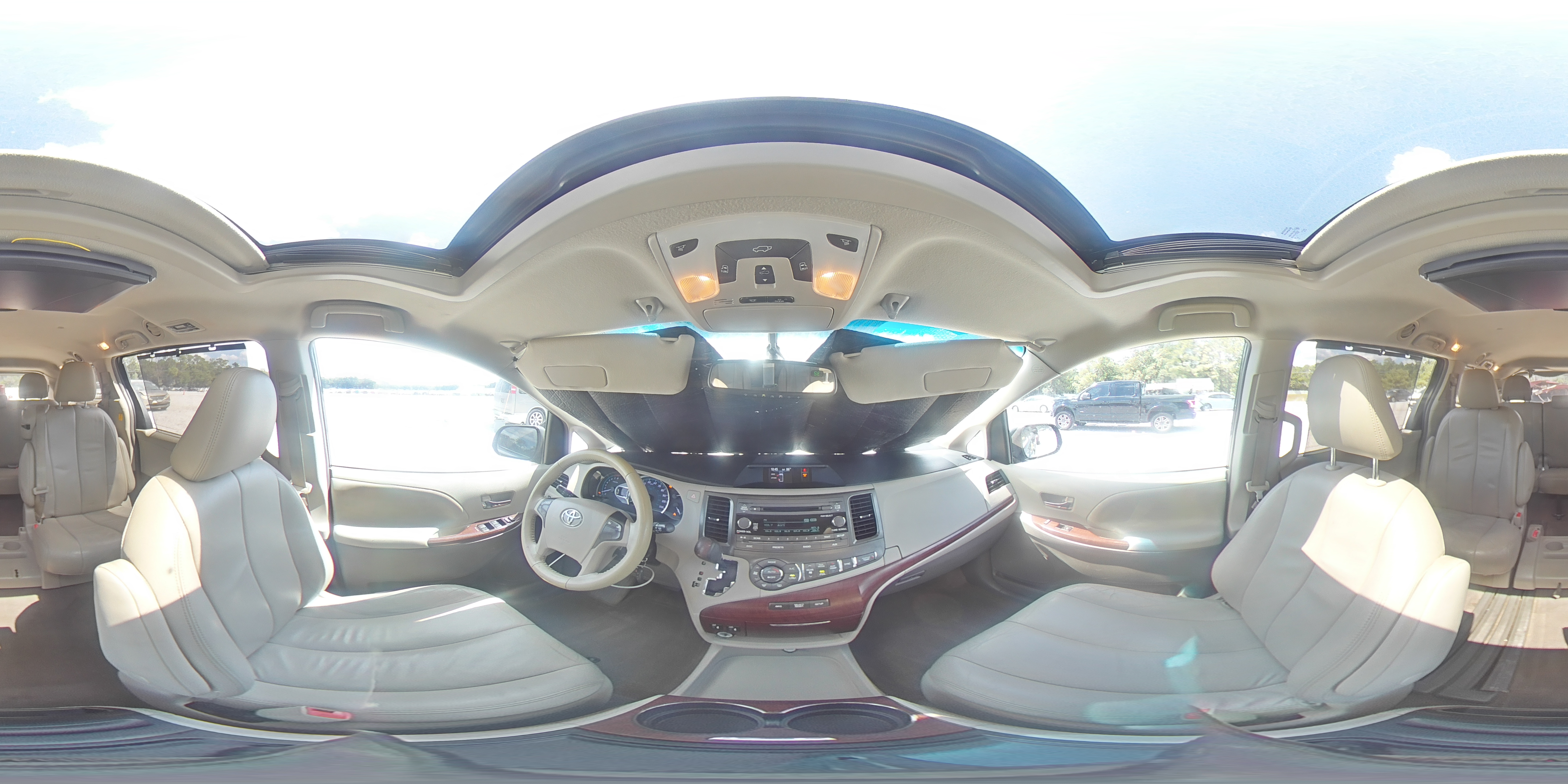 2013 Toyota Sienna Xle VIN: 5TDYK3DCXDS383810 Lot: 81410005