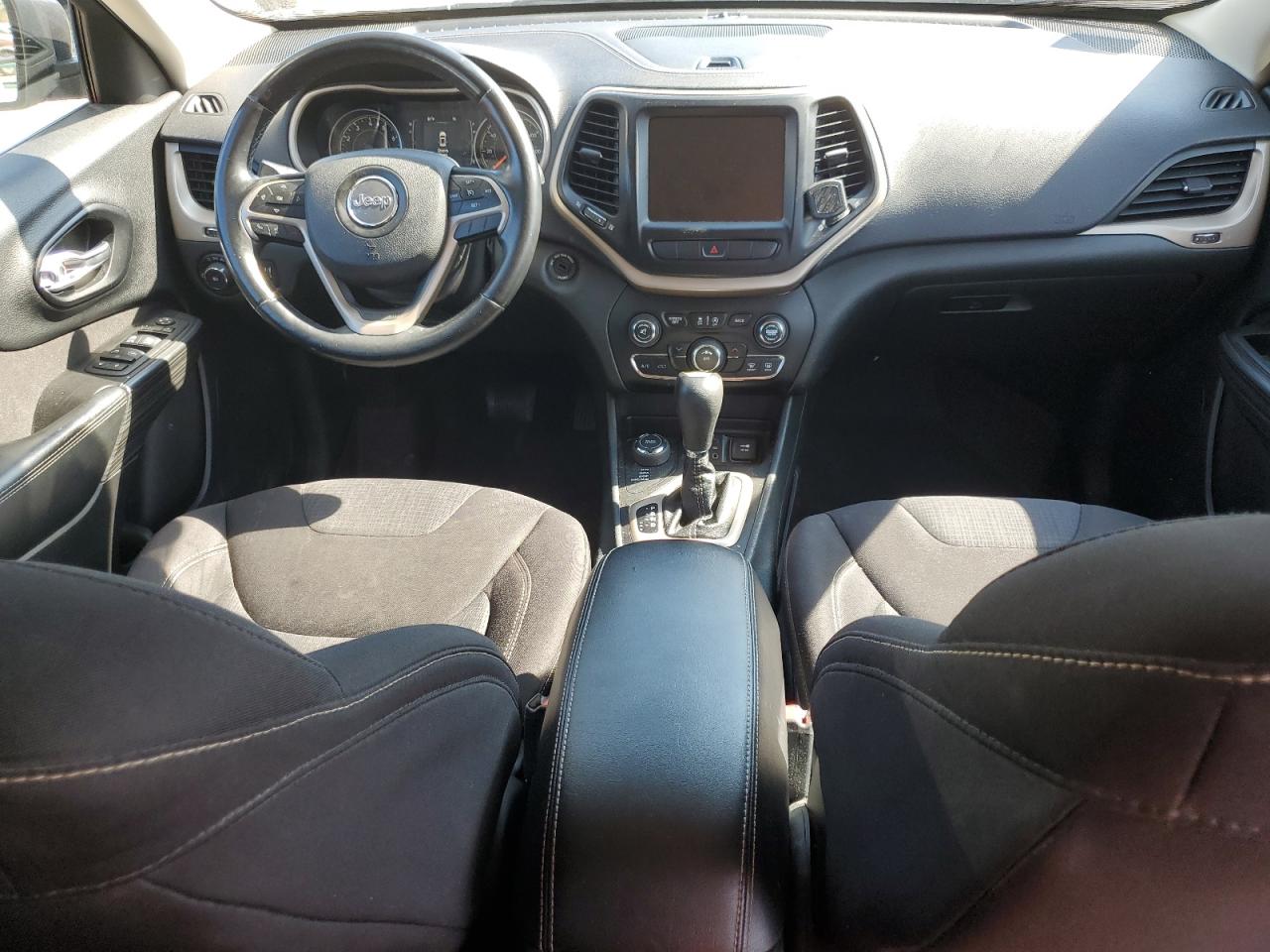 2015 Jeep Cherokee Latitude VIN: 1C4PJMCS7FW571300 Lot: 71942765