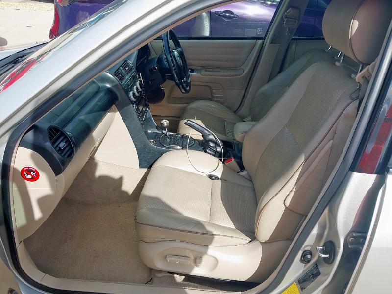 2004 LEXUS IS200 SE AUTO 