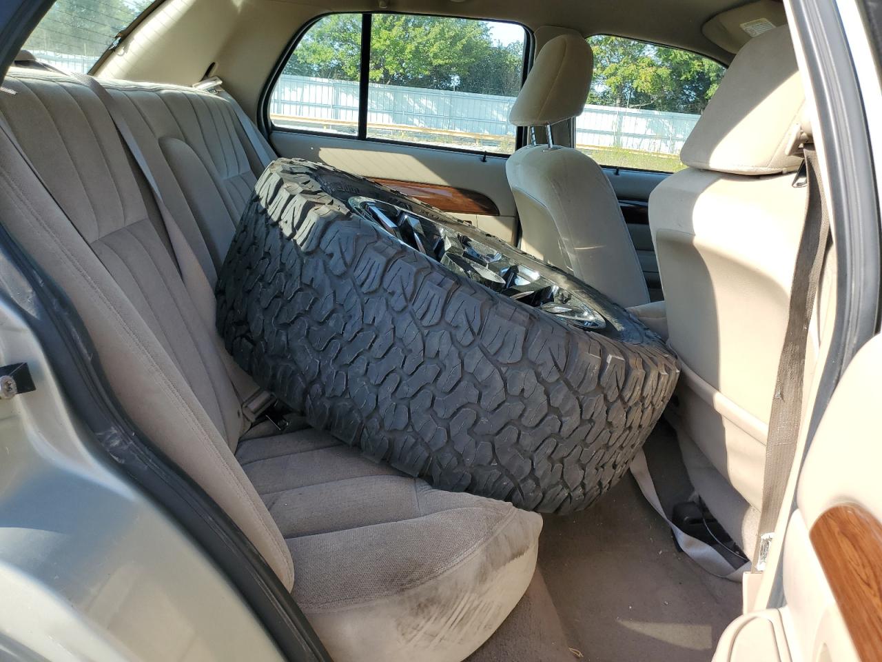 2003 Mercury Grand Marquis Gs VIN: 2MEFM74W13X709708 Lot: 71709865