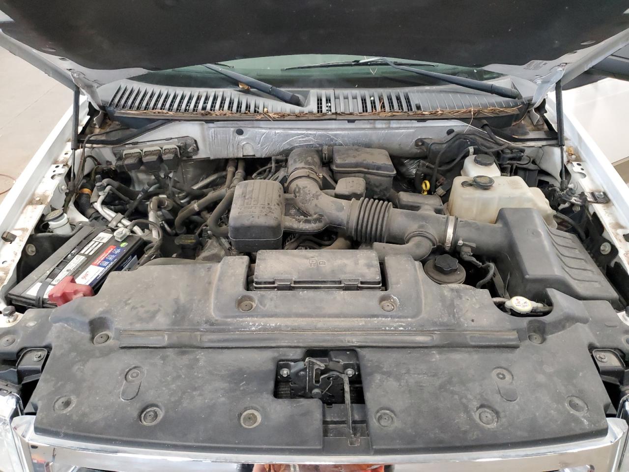 2011 Ford Expedition Xlt VIN: 1FMJU1J51BEF46574 Lot: 81938495