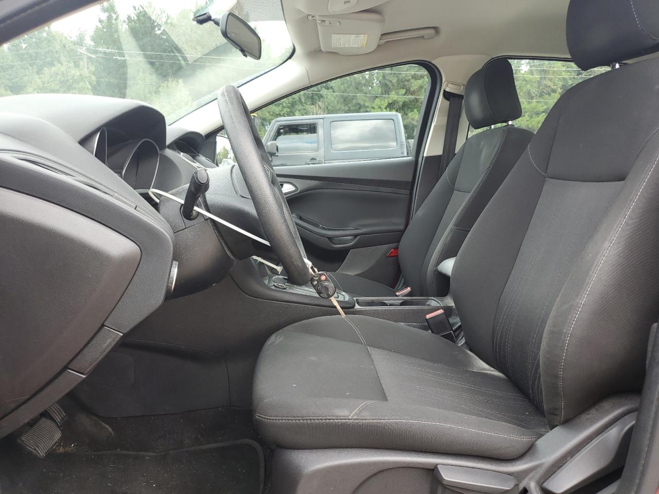 2017 Ford Focus Se VIN: 1FADP3F24HL274034 Lot: 83981425