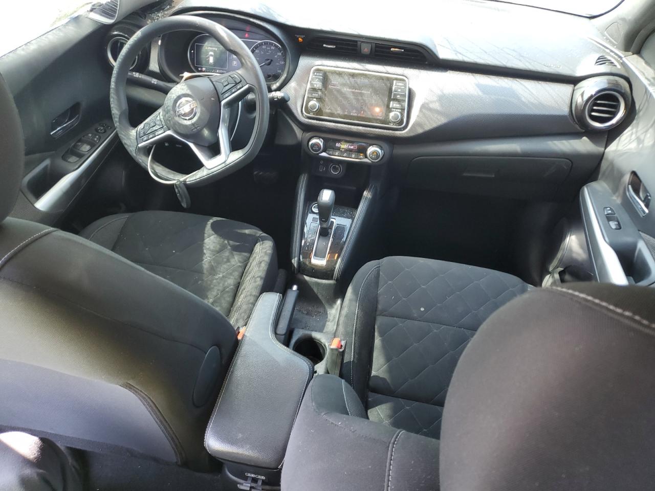 2020 Nissan Kicks Sv VIN: 3N1CP5CV2LL579709 Lot: 70328975