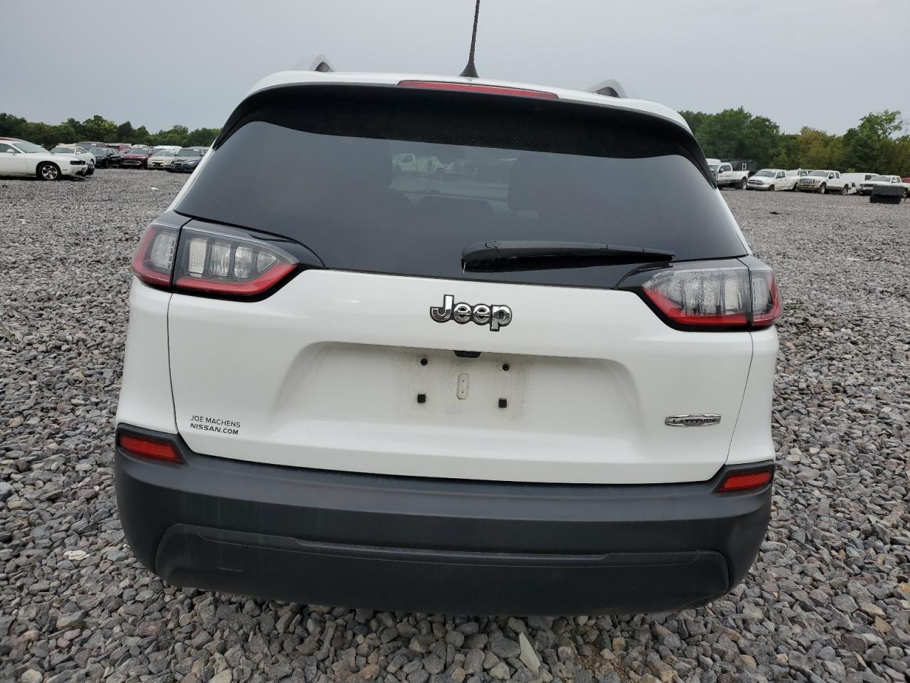 2019 Jeep Cherokee Latitude VIN: 1C4PJLCB5KD222300 Lot: 71488445