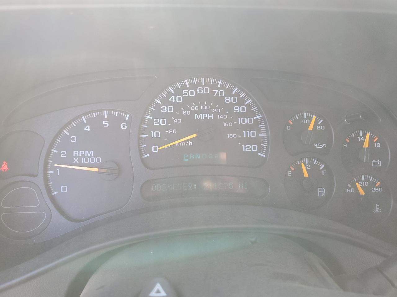 2005 GMC Yukon Xl K1500 VIN: 3GKFK16Z05G177655 Lot: 81078975