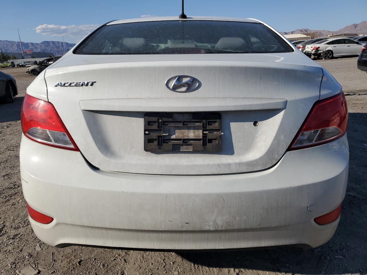 2015 Hyundai Accent Gls VIN: KMHCT4AE4FU927781 Lot: 80695435