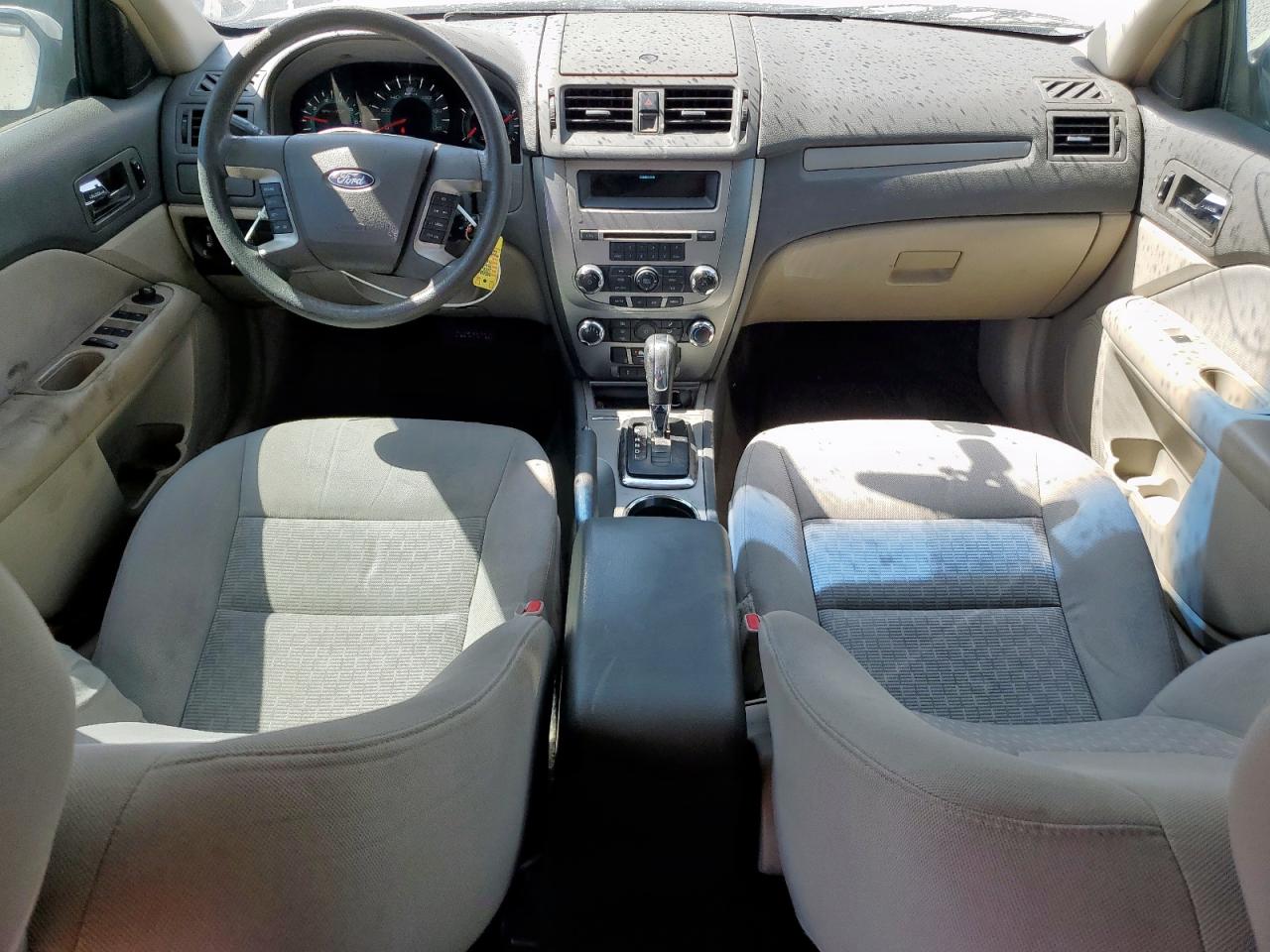 2010 Ford Fusion Se VIN: 3FAHP0HA2AR123656 Lot: 81473955