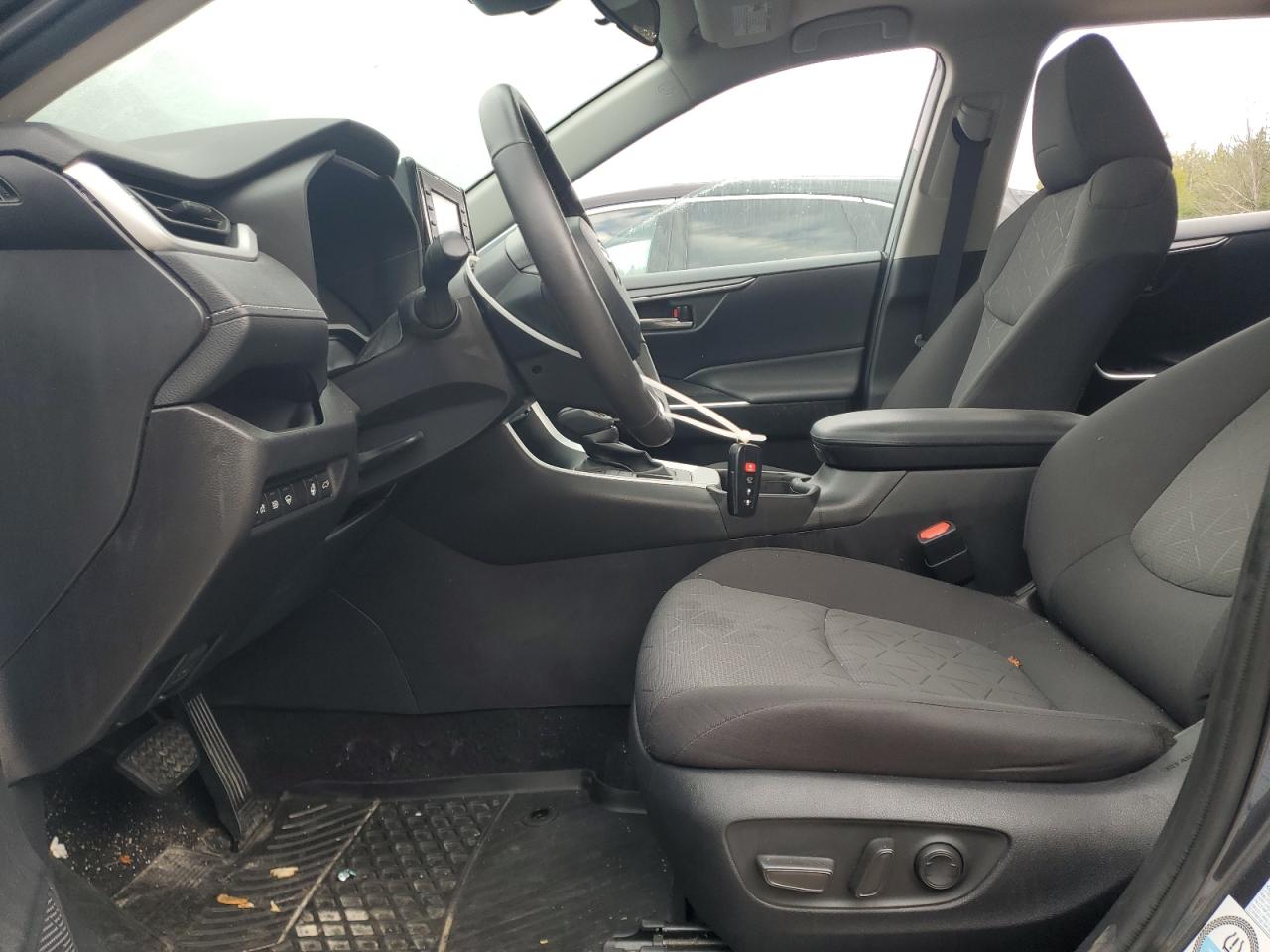 2021 Toyota Rav4 Xle VIN: 2T3R1RFV2MC195081 Lot: 71664785