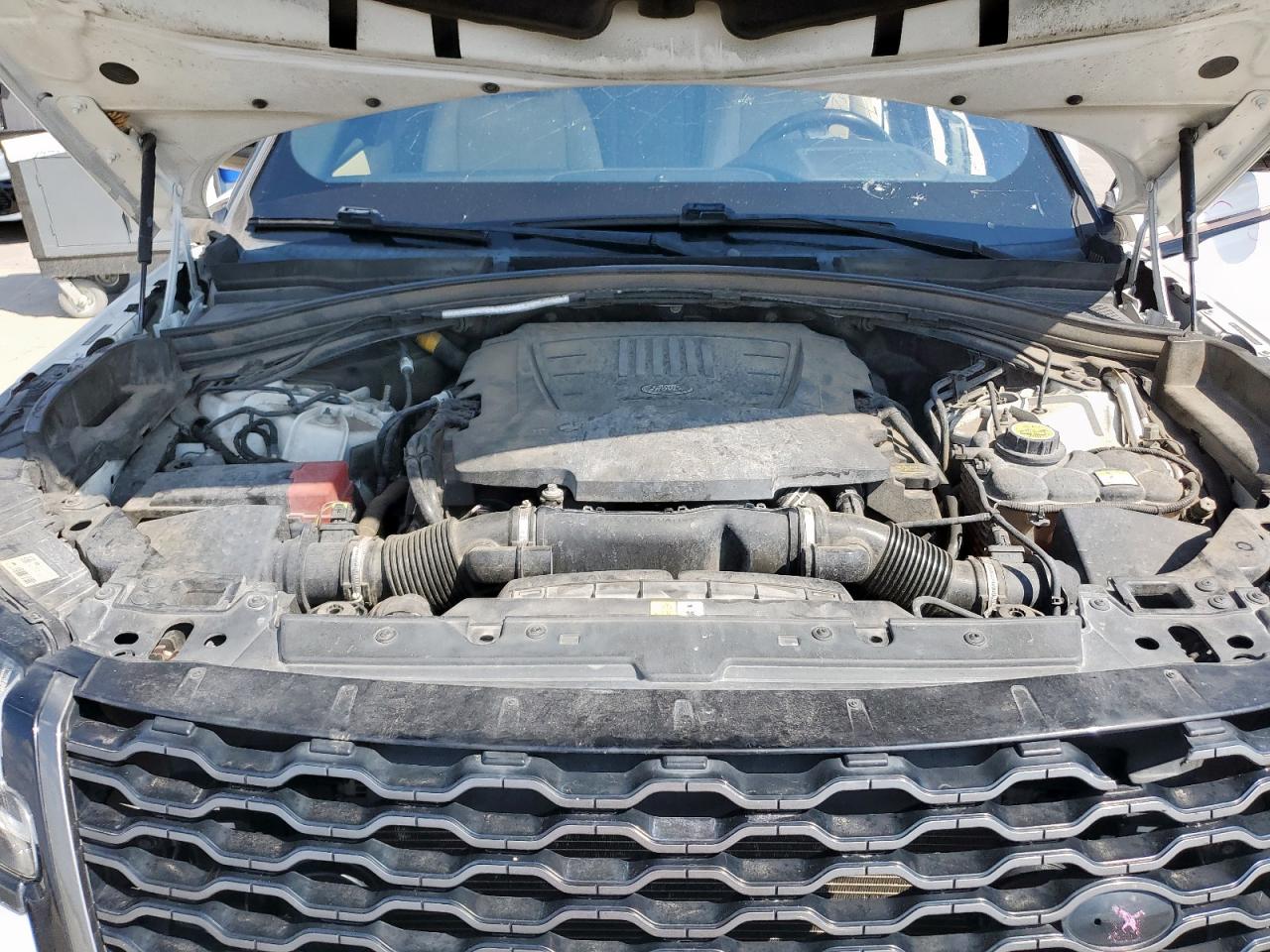 2018 Land Rover Range Rover Velar R-Dynamic Se VIN: SALYL2RV7JA751833 Lot: 81888755