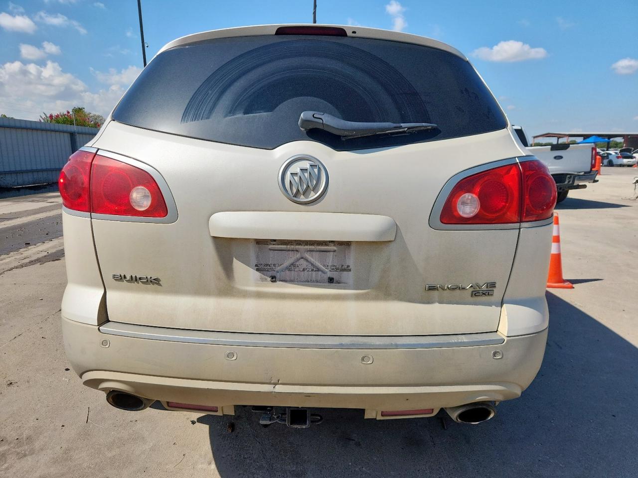2008 Buick Enclave Cxl VIN: 5GAER23708J285662 Lot: 83829135