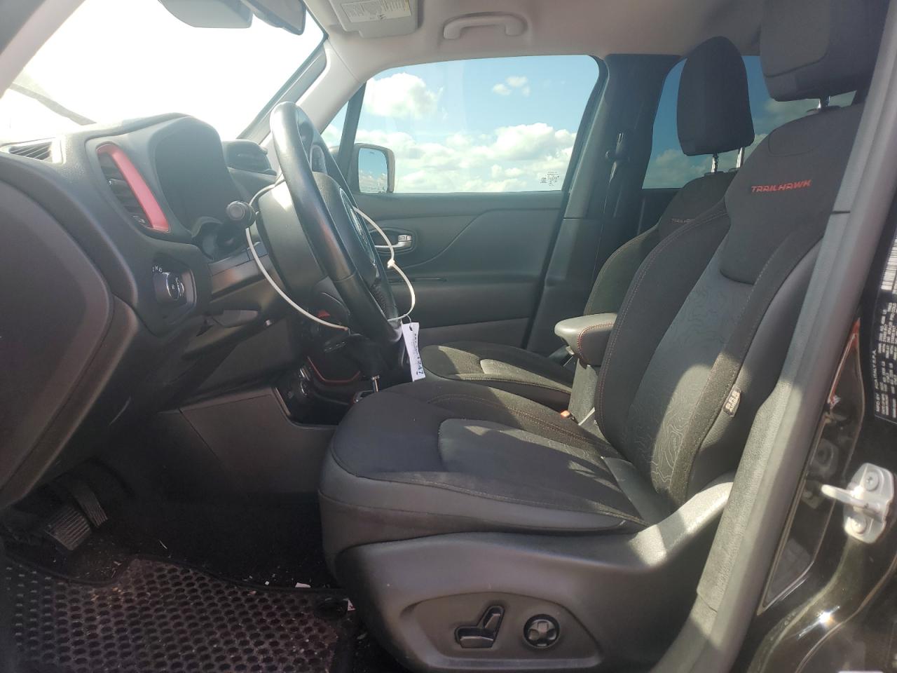 2020 Jeep Renegade Trailhawk VIN: ZACNJBC13LPL78375 Lot: 84416125