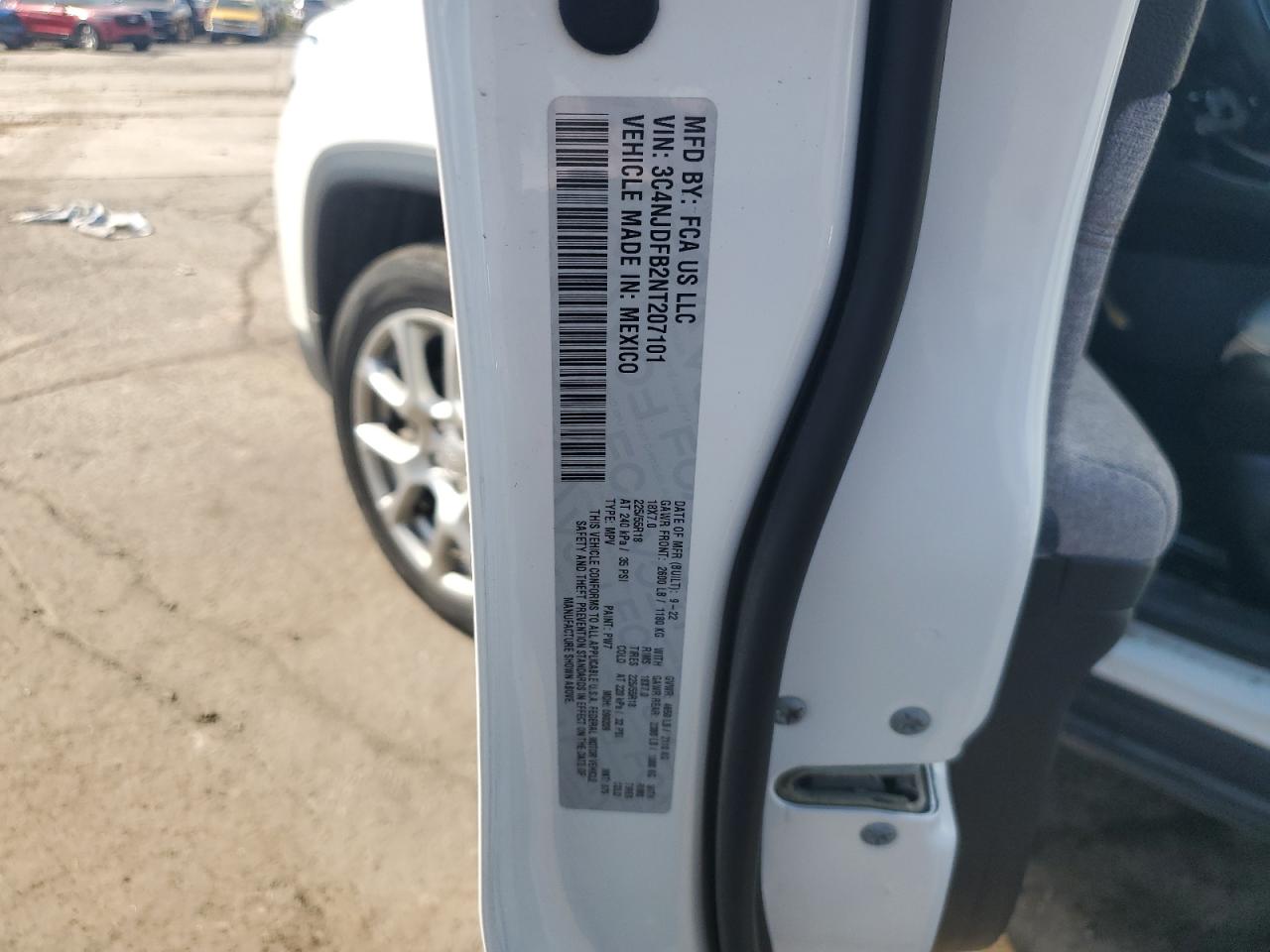 2022 Jeep Compass Latitude Lux VIN: 3C4NJDFB2NT207101 Lot: 83967455