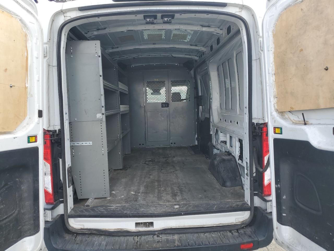 2019 Ford Transit T-250 VIN: 1FTYR2CM0KKA36233 Lot: 84524395