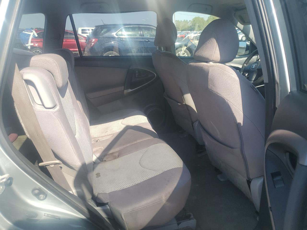 2007 Toyota Rav4 VIN: JTMBD33V975068039 Lot: 84074395