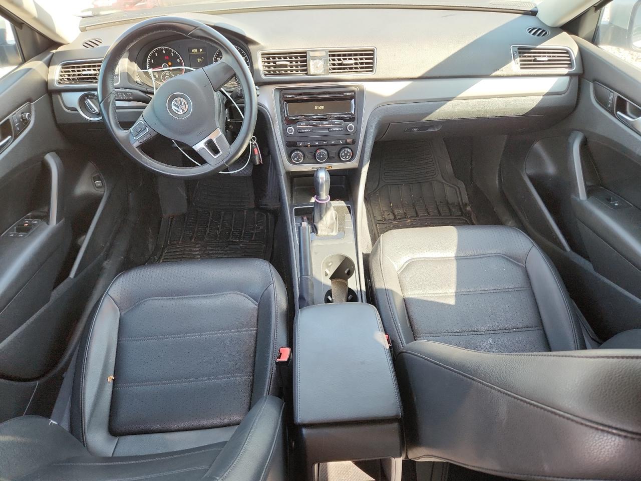 2014 Volkswagen Passat S VIN: 1VWAT7A37EC071910 Lot: 81728425