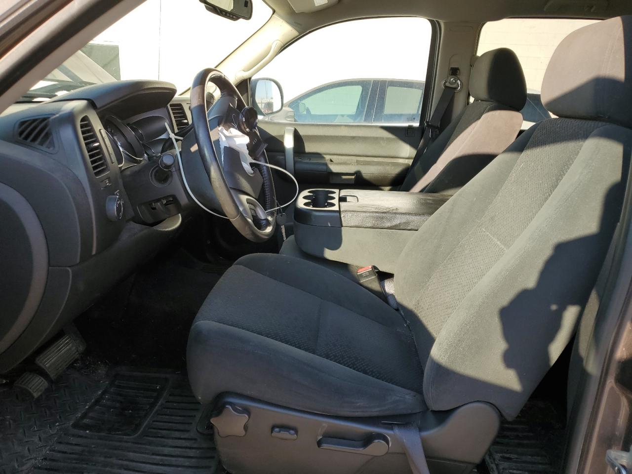 2008 Chevrolet Silverado K1500 VIN: 2GCEK13M981163623 Lot: 70932835