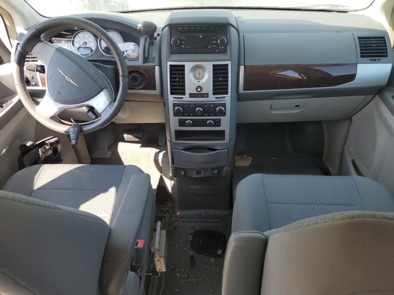 2010 Chrysler Town & Country Touring VIN: 2A4RR5D12AR422799 Lot: 80315495