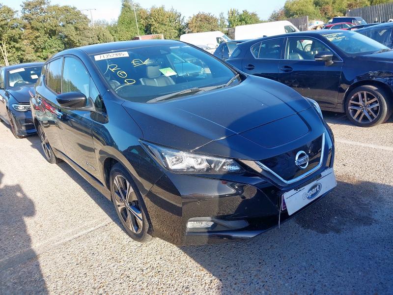2018 NISSAN LEAF TEKNA 