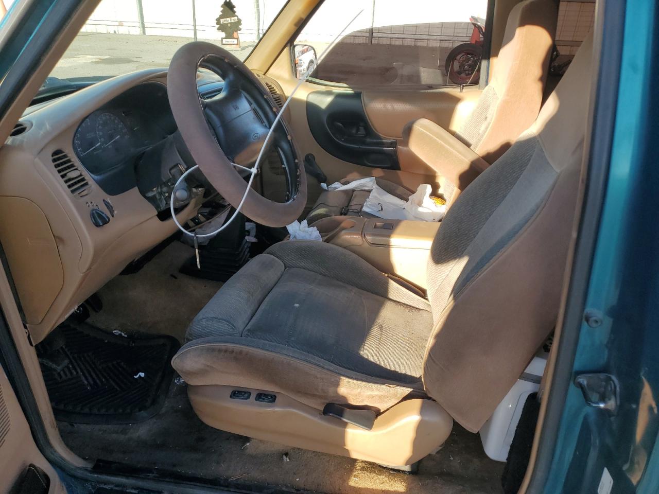 1996 Ford Ranger Super Cab VIN: 1FTCR14U8TPA72064 Lot: 83946305