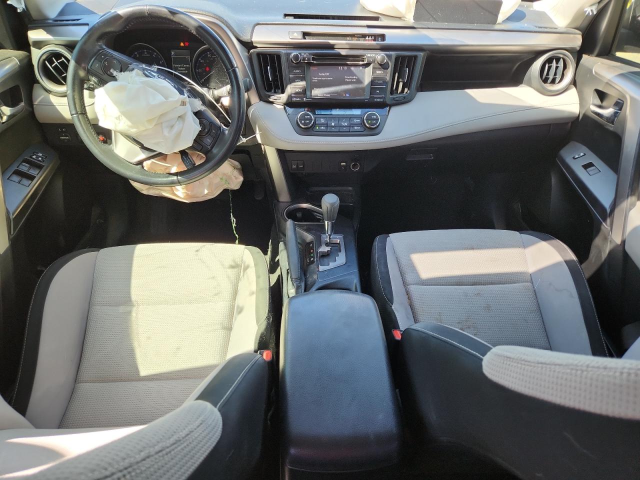 2017 Toyota Rav4 Xle VIN: JTMWFREV5HJ120173 Lot: 82147225