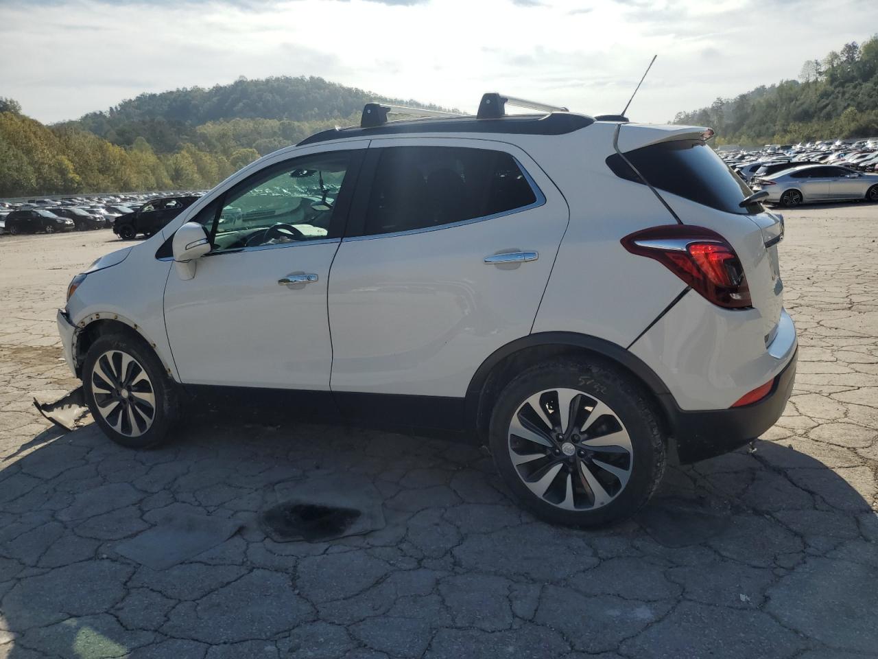 2019 Buick Encore Essence VIN: KL4CJGSM1KB858632 Lot: 84437175