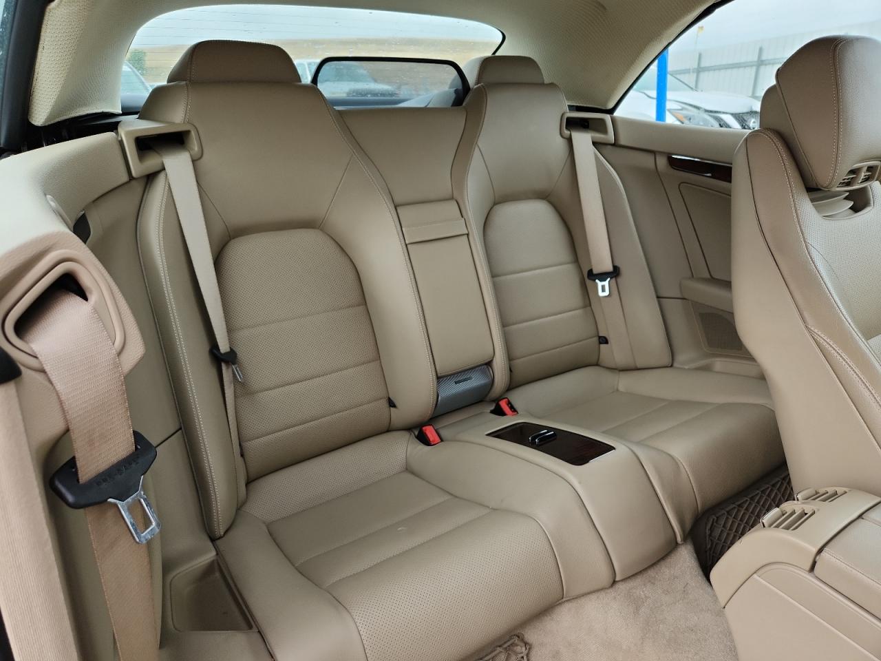 2011 Mercedes-Benz E 550 VIN: WDDKK7CF7BF088109 Lot: 70821635