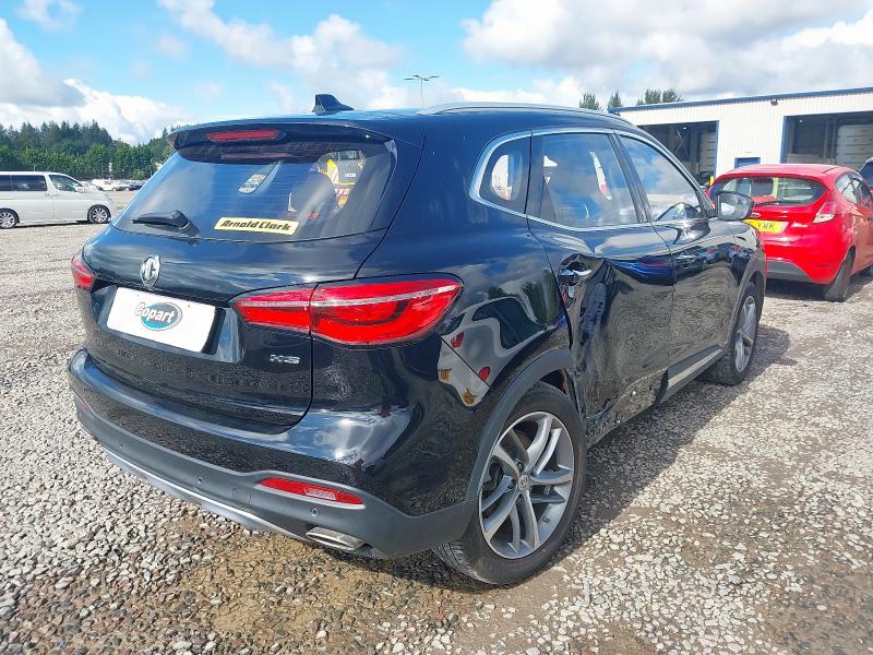 2022 MG HS EXCLUSIVE 