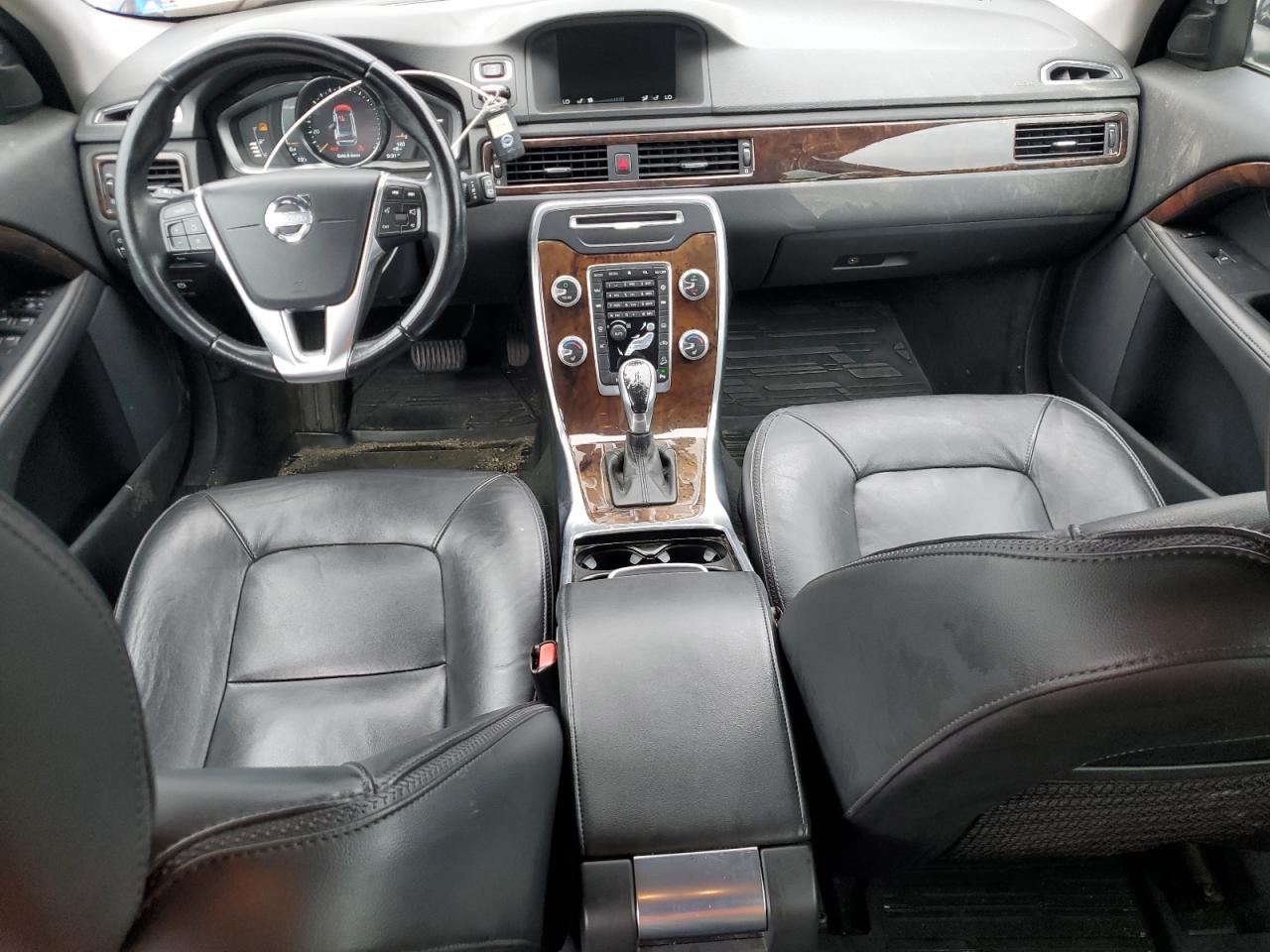 2015 Volvo Xc70 T6 Premier VIN: YV4902NK2F1207518 Lot: 81675925