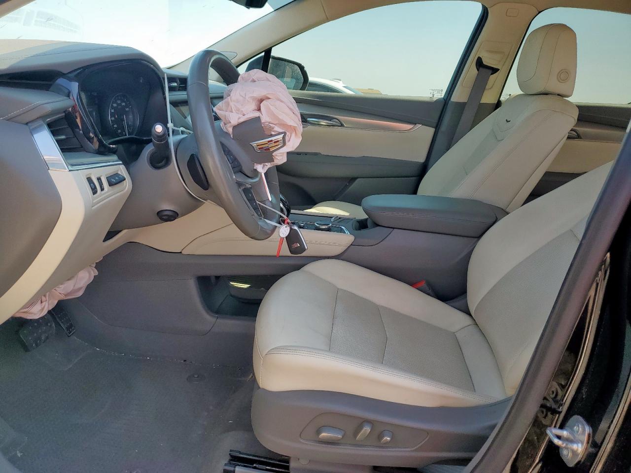 2020 Cadillac Xt5 Premium Luxury VIN: 1GYKNDRS8LZ118989 Lot: 71934915