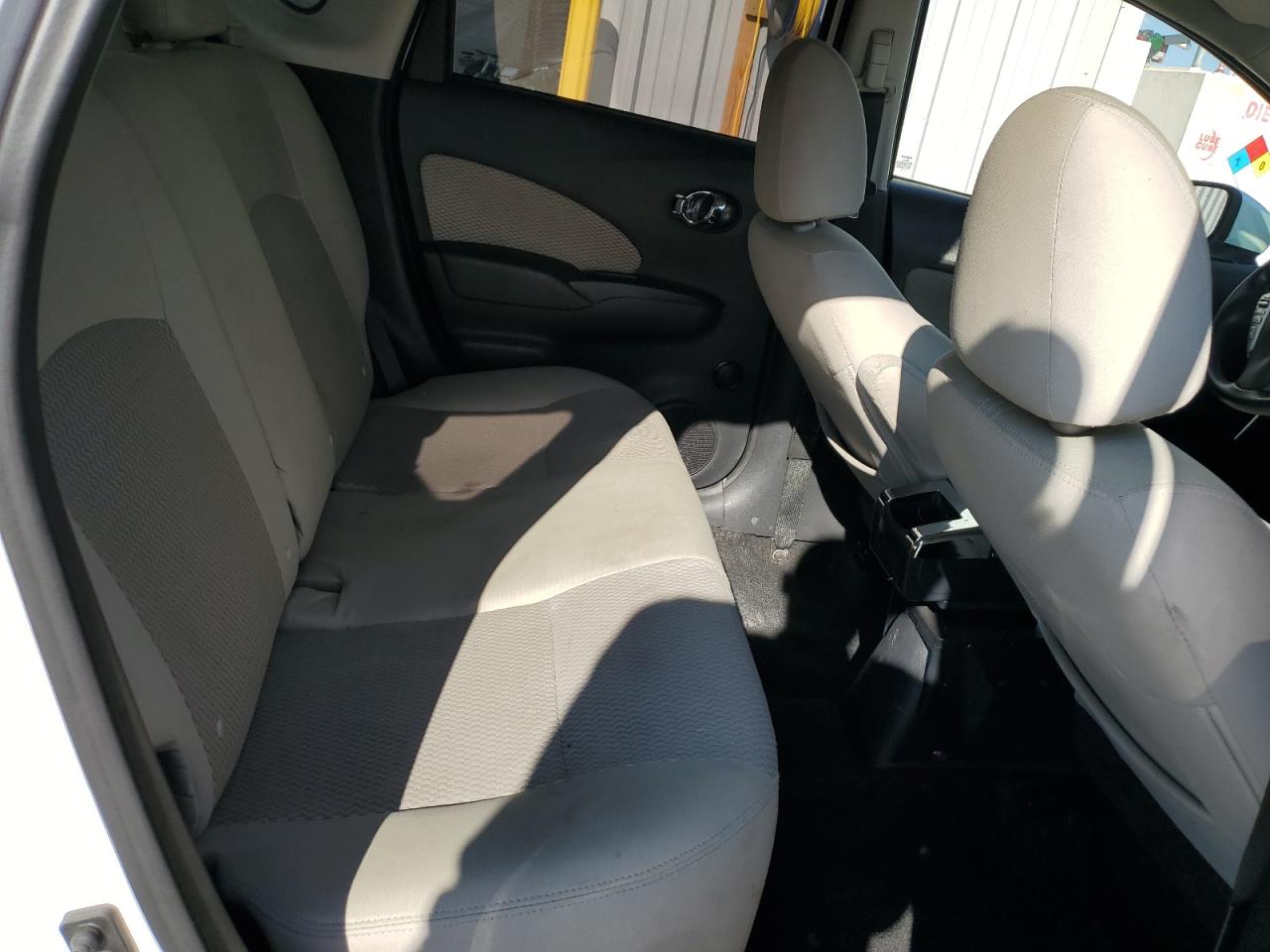 2015 Nissan Versa Note S VIN: 3N1CE2CP0FL353016 Lot: 80011225