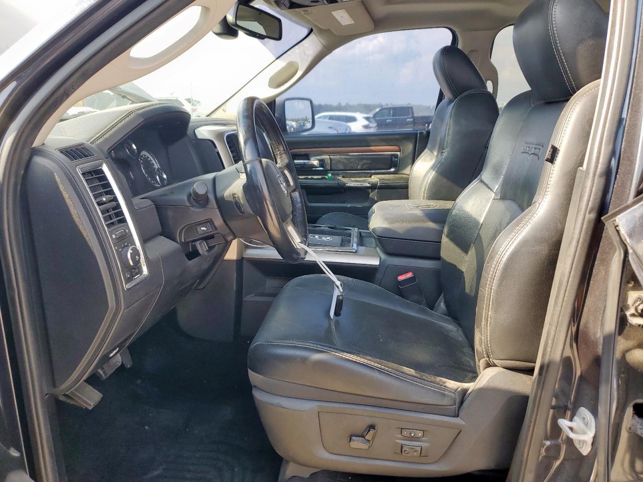 2013 Ram 1500 Laramie VIN: 1C6RR7NT5DS543015 Lot: 81440855