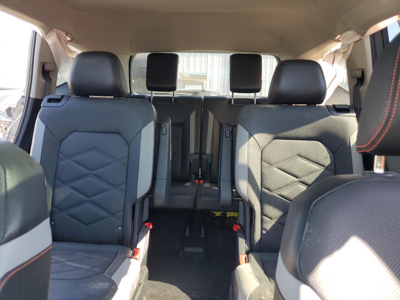 2024 Volkswagen Atlas Peak Edition Sel VIN: 1V2GR2CA8RC562632 Lot: 71311655