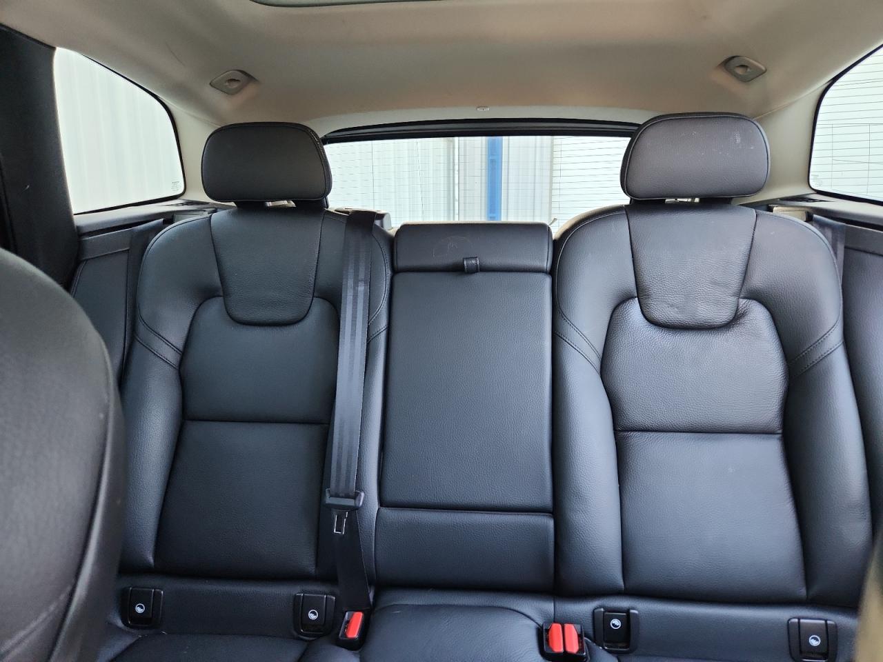 2024 Volvo Xc60 Plus VIN: YV4L12RL5R1822638 Lot: 82151355