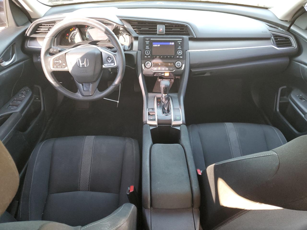 2019 Honda Civic Lx VIN: 2HGFC2F6XKH585629 Lot: 80029565