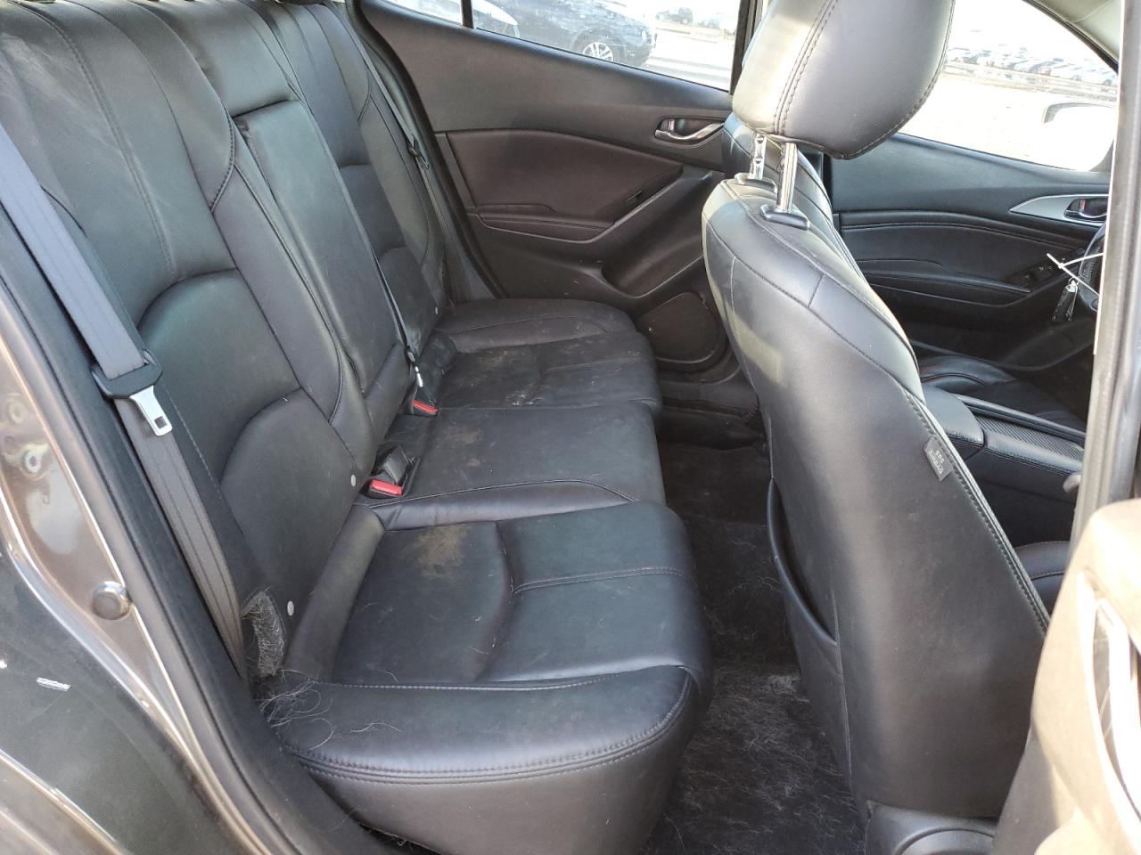 2018 Mazda 3 Touring VIN: 3MZBN1V39JM250027 Lot: 84386825