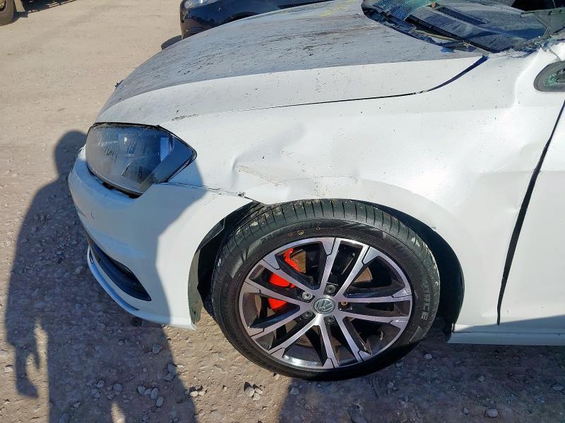 2016 VOLKSWAGEN GOLF R-LINE TSI ACT BMT 