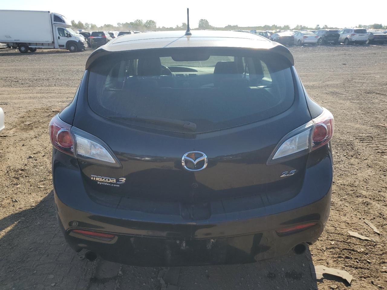 2010 Mazda 3 S VIN: JM1BL1H60A1286135 Lot: 84225785